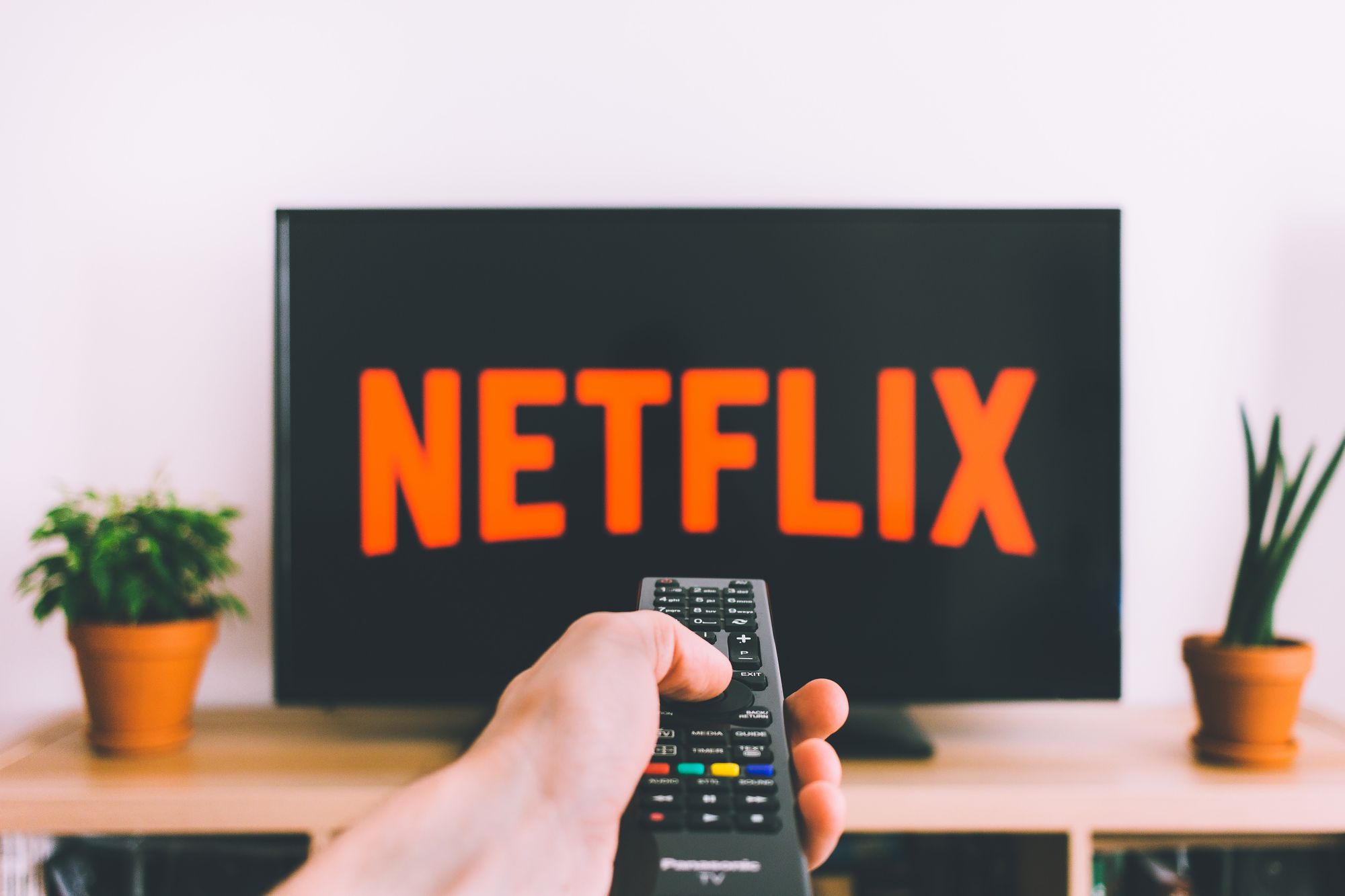 How to watch US shows with Netflix Singapore