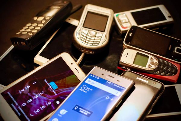 How to get a burner phone